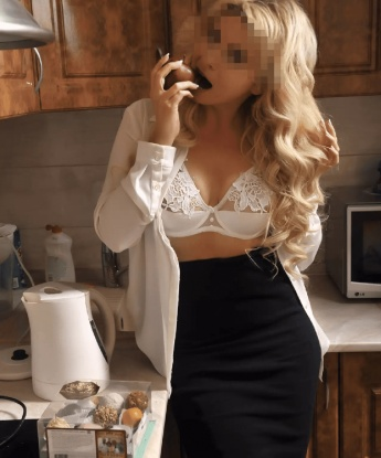 Изабелла, 30 лет, 2 размер груди